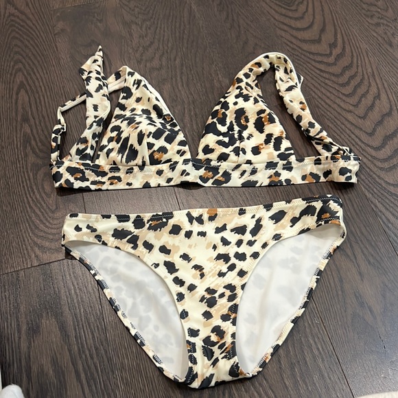 Aerie Cheetah Print Bikini - Picture 1 of 2